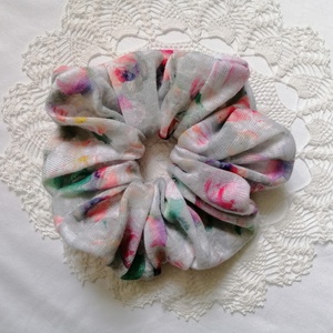 Virágmintás scrunchie - textil hajgumi - ruha & divat - hajdísz & hajcsat - hajgumi - Meska.hu