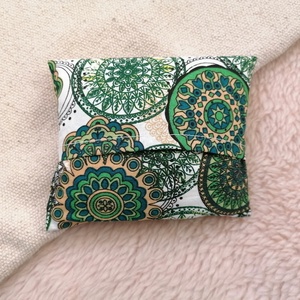 Mandala mintás meggymag párna - szépségápolás - egészségmegőrzési kellékek - meggymagpárna - Meska.hu