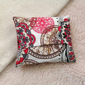 Mandala mintás meggymag párna - szépségápolás - egészségmegőrzési kellékek - meggymagpárna - Meska.hu