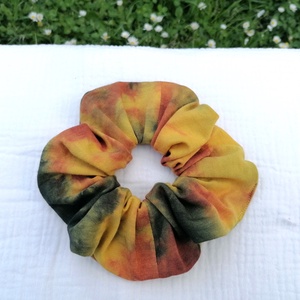Batikolt scrunchie - textil hajgumi, Ruha & Divat, Hajdísz & Hajcsat, Hajgumi, Varrás, Újrahasznosított alapanyagból készült termékek, MESKA