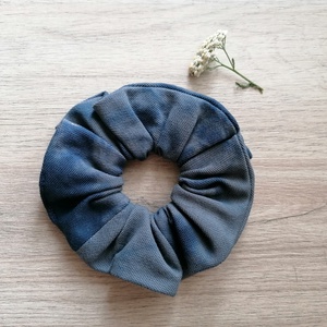 Batikolt scrunchie - textil hajgumi - ruha & divat - hajdísz & hajcsat - hajgumi - Meska.hu