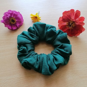 Scrunchie - textil hajgumi, Ruha & Divat, Hajdísz & Hajcsat, Hajgumi, Varrás, Újrahasznosított alapanyagból készült termékek, MESKA
