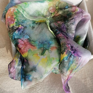 Mintás hernyóselyem kendő  - Meska.hu