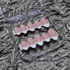 Kézzel készített, egyedi press-on körömök (francia), Szépségápolás, Testápolás, Kéz- és lábápolás, , MESKA