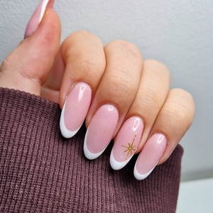 Kézzel készített, egyedi press-on körömök (francia) - Meska.hu