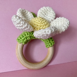 Horgolt virágos rágóka - baba - mama - baba játékok - rágóka - Meska.hu