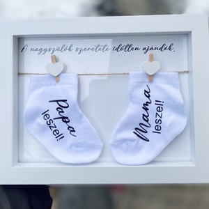 Bababejelentő zoknik + képkeret, Baba - mama, Babaemlékek, Bababejelentők, Fotó, grafika, rajz, illusztráció, MESKA