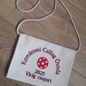 Himzett Ovis ballagási tarisznya, Játék & Sport, Ovis felszerelés, Egyéb ovis kiegészítő, Hímzés, MESKA