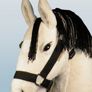 DorkaHorse seprűnyél ló, választható színben fekete kötőfékkel és szárral - játék & sport - plüssállat & játékfigura - ló - Meska.hu DorkaHorse seprűnyél ló, választható színben fekete kötőfékkel és szárral - játék & sport - plüssállat & játékfigura - ló - Meska.hu