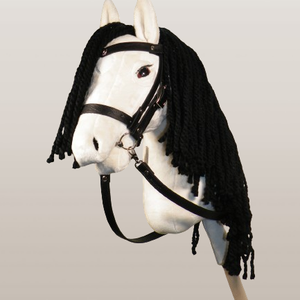 DorkaHorse seprűnyél ló, kantárral és szárral - játék & sport - plüssállat & játékfigura - ló - Meska.hu DorkaHorse seprűnyél ló, kantárral és szárral - játék & sport - plüssállat & játékfigura - ló - Meska.hu