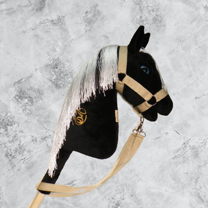 DorkaHorse seprűnyél ló (Mini), kötőfékkel és szárral - játék & sport - plüssállat & játékfigura - ló - Meska.hu