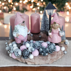 Csajos adventi koszorú rózsaszín manókkal - Meska.hu