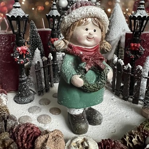 Adventi koszorú LED világítással (Kislány a parkban) - karácsony - adventi díszek - adventi koszorú - Meska.hu