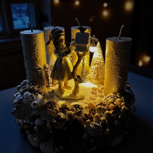 Adventi koszorú LED világítással arany-fehér színvilágban - karácsony - adventi díszek - adventi gyertyadíszek és koszorúdíszek - Meska.hu