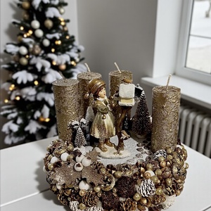 Adventi koszorú LED világítással arany-fehér színvilágban - Meska.hu
