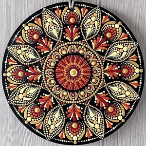 Ajtódísz - Tűzfény mandala - átmérő 20 cm - otthon & életmód - dekoráció - fali és függő dekoráció - falra akasztható dekor - Meska.hu