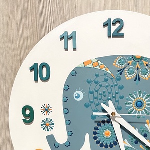 Elefánt festett falióra, átmérő 35 cm - otthon & életmód - dekoráció - fali és függő dekoráció - falióra & óra - Meska.hu