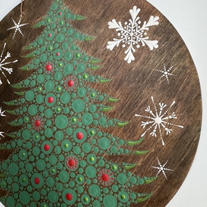 Karácsonyi ajtódísz / kopogtató  fenyőfa és hópelyhek motívummal - karácsony - karácsonyi lakásdekoráció - karácsonyi ajtódíszek - Meska.hu