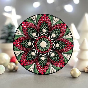 Karácsonyi mandala hűtőmágnes  (13,5 cm) - piros, zöld, fehér - Meska.hu