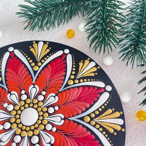 Mikulásvirág mandala hűtőmágnes (13,5 cm) � bordó, arany - karácsony - karácsonyi lakásdekoráció - karácsonyi lakásdíszek - Meska.hu