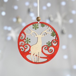Téli szarvas natúr és piros kézzel festett karácsonyfadísz - karácsony - karácsonyi lakásdekoráció - karácsonyfadíszek - Meska.hu