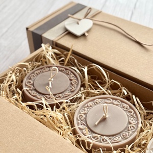 Kézműves szójaviasz gyertya válogatás (3 db) díszdobozban  Barna árnyalatok - otthon & életmód - gyertya, illat, aroma - gyertya - Meska.hu