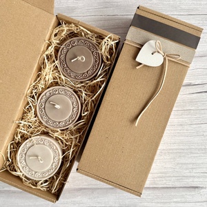 Kézműves szójaviasz gyertya válogatás (3 db) díszdobozban  Barna árnyalatok - otthon & életmód - gyertya, illat, aroma - gyertya - Meska.hu