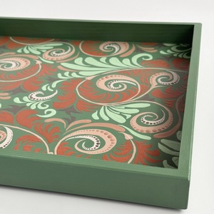 Olívazöld indás dísztálca � Kézzel festett fa kínáló (30x30 cm) - otthon & életmód - konyhafelszerelés, tálalás - tálalás - tálca - Meska.hu