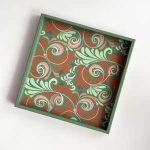 Olívazöld indás dísztálca � Kézzel festett fa kínáló (30x30 cm) - otthon & életmód - konyhafelszerelés, tálalás - tálalás - tálca - Meska.hu