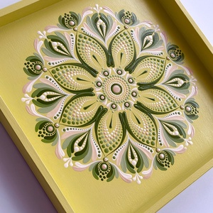 Lime sárga mandala dísztálca � kézzel festett fa dekoráció 30�30 cm - otthon & életmód - konyhafelszerelés, tálalás - tálalás - tálca - Meska.hu
