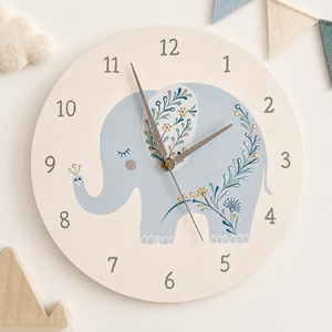 Kézzel festett elefántos falióra gyerekszobába � 30 cm, Otthon & Életmód, Dekoráció, Fali és függő dekoráció, Falióra & óra, Festett tárgyak, MESKA
