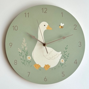 Libás falióra gyerekszobába � kézzel festett, zsályazöld, 30 cm - Meska.hu