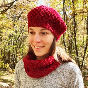 Kincső szett mini sállal - magenta bordó lila sapka sál  élénk árnyalatban - kötött női téli gyapjús meleg szett  - ruha & divat - sál, sapka, kendő - sapka & sál szett - Meska.hu