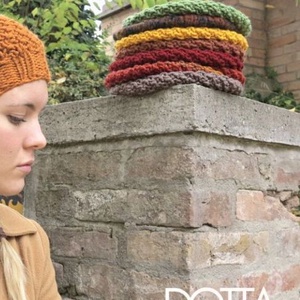 Zinnamon kézzel kötött sapka - vastag meleg téli gyapjús fonalból - női beanie slouchy sapi  - ruha & divat - sál, sapka, kendő - sapka - Meska.hu