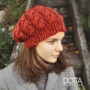 Terra vörös kötött női sapka - beret, barett fazon - meleg téli gyapjús fonalból kötve - Dotta modell - Meska.hu
