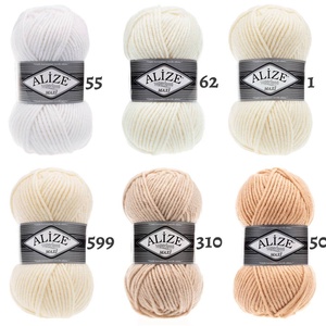 Barett svájci sapka - téli meleg puha gyapjús fonalból kötött - vílágos színben rendelhető - ruha & divat - sál, sapka, kendő - sapka - Meska.hu