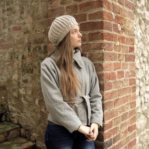 Retro kötött sapka - világos színekben - kézi kötött téli meleg vastag női beret - Meska.hu