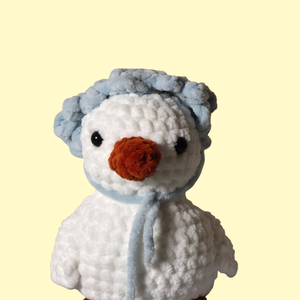 Horgolt fejkendős kacsa - játék & sport - plüssállat & játékfigura - madár - Meska.hu