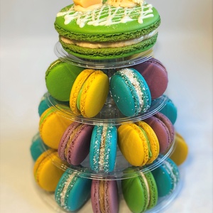 Macaron torony (4 emeletes) - élelmiszer - édesség - Meska.hu