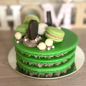 Kétemeletes óriás MACARON torta  - Meska.hu