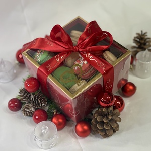 Karácsonyi Macaron box - élelmiszer - édesség - macaron - Meska.hu