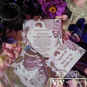 Egyszerű kártyás esküvői meghívó lila trópusi levelekkel és nászajándék ötlet kártyával - esküvő - meghívó & kártya - meghívó - Meska.hu