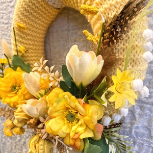 Tavaszi sárga virágos kopogtató ajtódísz koszorú - otthon & lakás - dekoráció - ajtó- és ablak dekoráció - ajtódísz & kopogtató - Meska.hu