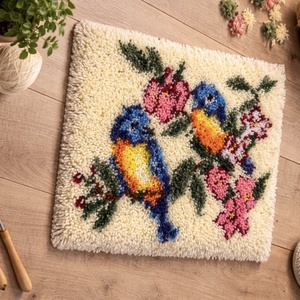 Kézzel készített suba szőnyeg � madaras, virágos mintával - otthon & életmód - lakástextil - szőnyeg - horgolt szőnyeg - Meska.hu