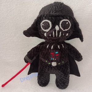 Horgolt plüss Darth Vader, Játék & Sport, Plüssállat & Játékfigura, Ember, Horgolás, MESKA