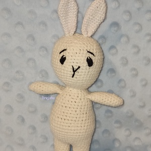 Fehér kisnyuszi, Játék & Sport, Plüssállat & Játékfigura, Nyuszi, Horgolás, MESKA