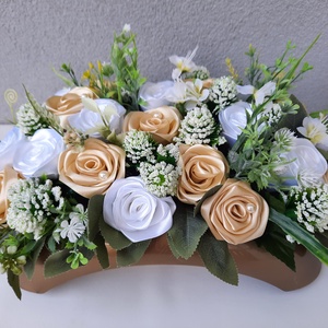 Arany-fehér esküvői asztaldísz - esküvő - dekoráció - asztaldísz - Meska.hu