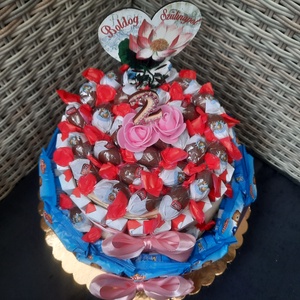 Kinder-dörmi maci torta születésnapra! - élelmiszer - édesség - Meska.hu