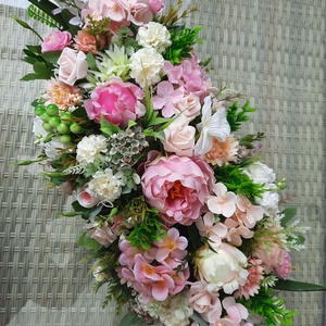 Esküvői örökcsokor szett:Menyasszonyi csokor,dobócsokor, asztaldísz, kitűző  - esküvő - menyasszonyi- és dobócsokor - Meska.hu