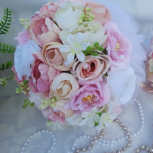 Örökcsokor selyemrózsákból rózsaszín, fehér, ekrü színű menyasszonyi  - esküvő - menyasszonyi- és dobócsokor - Meska.hu